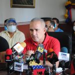 Plan Navideño Brilla La Paz: Adorna Plaza Sucre de San Cristóbal