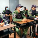 Efectúa mantenimiento preventivo en la instalación eléctrica de la comunidad Jordán Cañitos