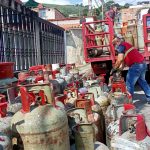 Juramentados alcaldesa de Córdoba, Flor Martínez y el burgomaestre de Jáuregui, Juan Escalante