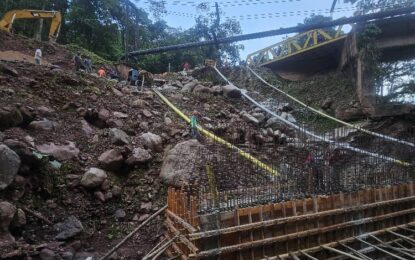 Avanza construcción de muro en el Río Zúñiga de Macanillo