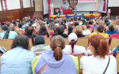 300 mujeres tachirenses reciben formación en materia de empoderamiento y nuevas oportunidades