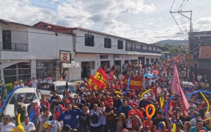 Táchira desde la frontera de Paz arrancó la campaña en apoyo a Nicolás Maduro