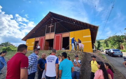 En Puente Cristo rehabilitan la capilla y espacios comunitarios