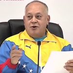 «La oposición está más enredada que pollo comiendo pellejo»