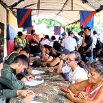 Jóvenes del Táchira colocan mural en apoyo al presidente Maduro en la frontera
