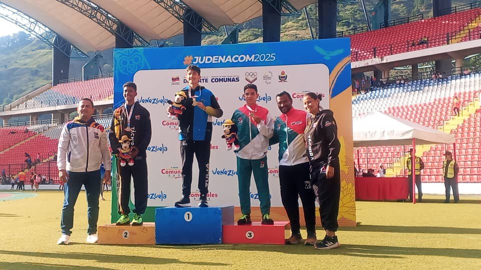 En el marco de la III edición de los Juegos Deportivos Nacionales Comunales, que tienen como sedes los estados andinos: Mérida, Táchira y Trujillo, el atletismo tachirense volvió a destacar en las pruebas realizadas en el Estadio Metropolitano de Mérida, ubicado en la Meseta de Zumba, La Parroquia del complejo deportivo “Cinco Águilas Blancas”.