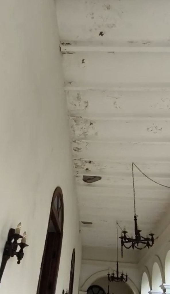 La presidenta del Consejo Legislativo del estado Táchira (CLET), diputada Yanire Chacón, anunció la aprobación unanime de un crédito adicional al Presupuesto de Gastos Vigentes para dar inicio a la primera etapa del proyecto de "Impermeabilización de la Cubierta de Techo del Consejo Legislativo, Palacio de Los Leones (Patrimonio Histórico Nacional 0023).