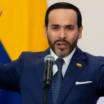 Nuevas gandolas salen con ayuda humanitaria para afectados por el doble terremoto