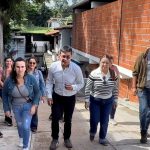 Avanza construcción de pilotes y reforzamiento del puente Burgüa
